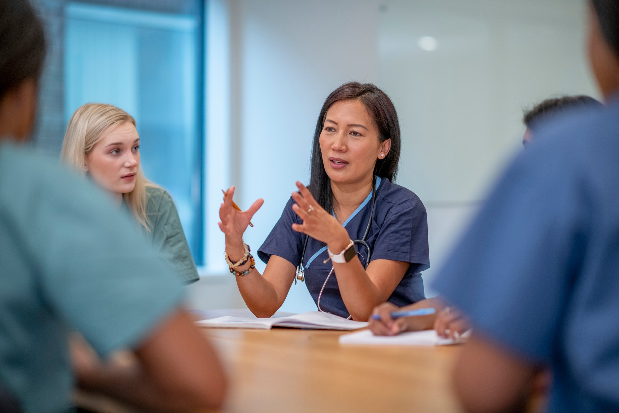 Nurse-leader-meeting